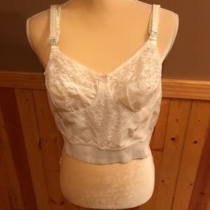 FANTASIA-Lilyette bra size 38